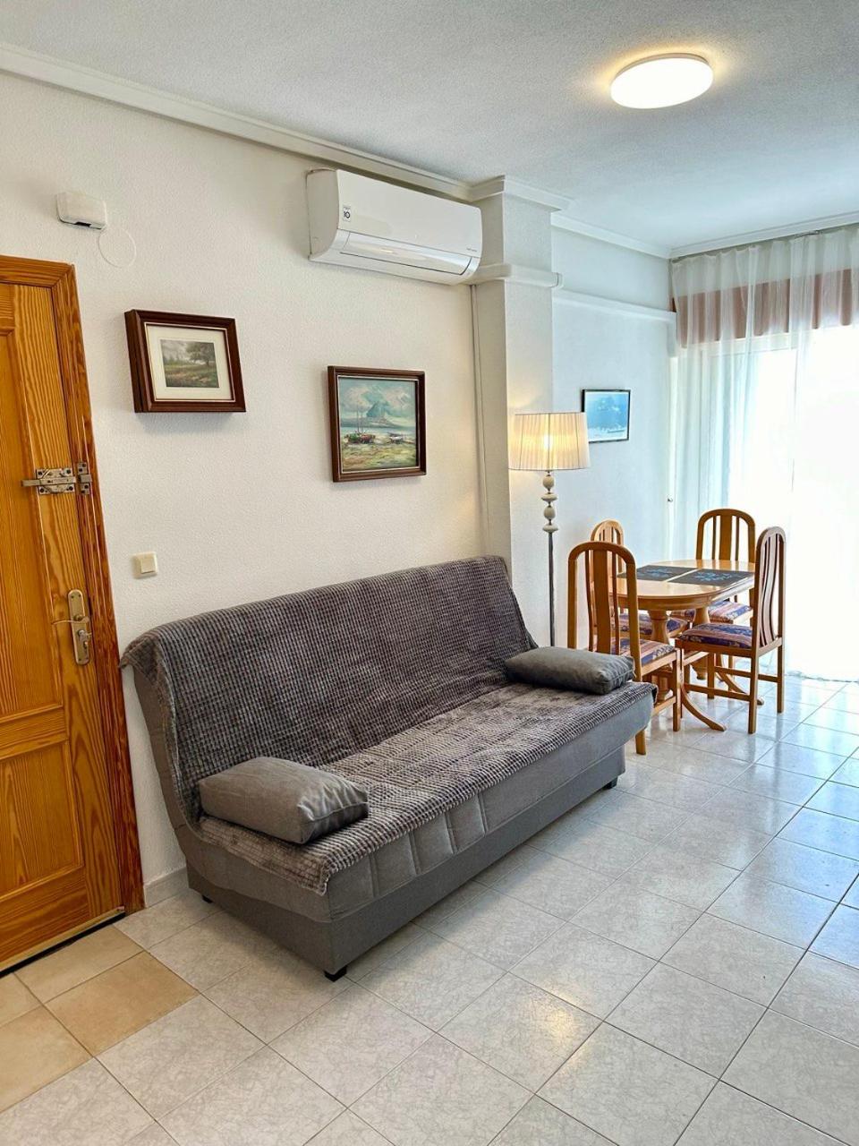 Apartamentos Avenida Diego Ramirez Торевиеха Екстериор снимка